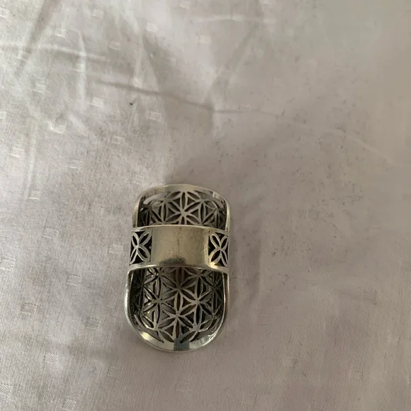 Silver 925 Geometric Pattern Ring - Picture 3 of 3